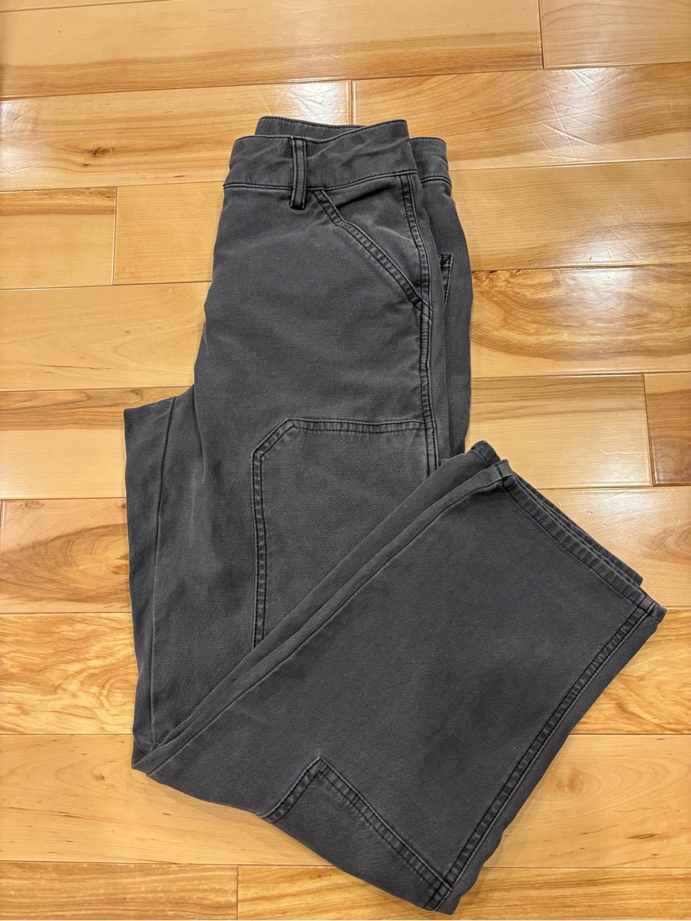 Aritzia Wilfred free cargo pants